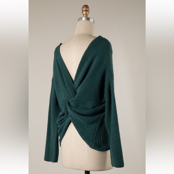 Back Twist Detail V Neck Cable Knit Sweater | Evergreen - Picture 1 of 2